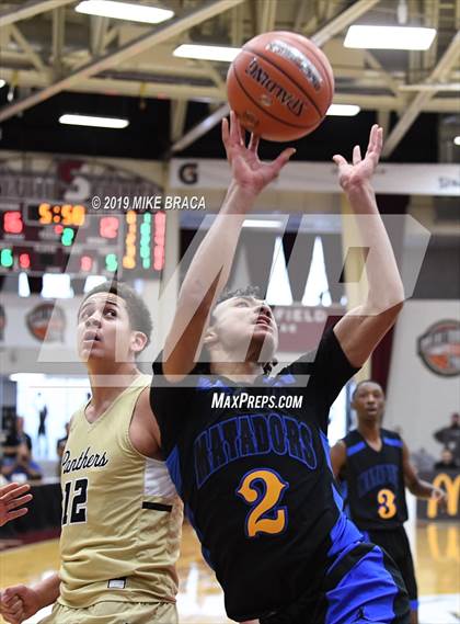 Thumbnail 3 in Paul VI vs. Shadow Mountain (Spalding Hoophall Classic) photogallery.