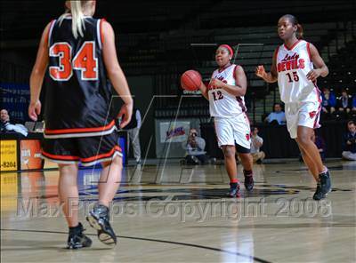 Thumbnail 2 in Lancaster vs. Chilhowie (VHSL A D2 Semifinal) photogallery.