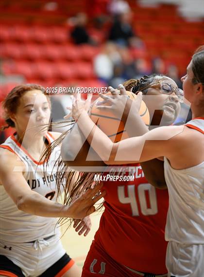 Thumbnail 2 in Batesville vs. Rivercrest (Cavenaugh Classic) photogallery.