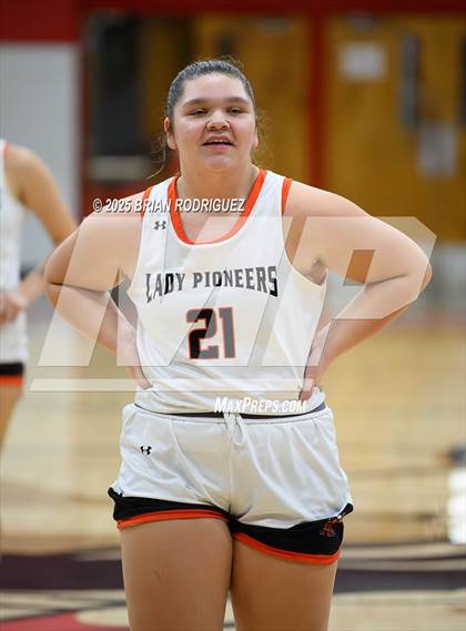 Thumbnail 2 in Batesville vs. Rivercrest (Cavenaugh Classic) photogallery.