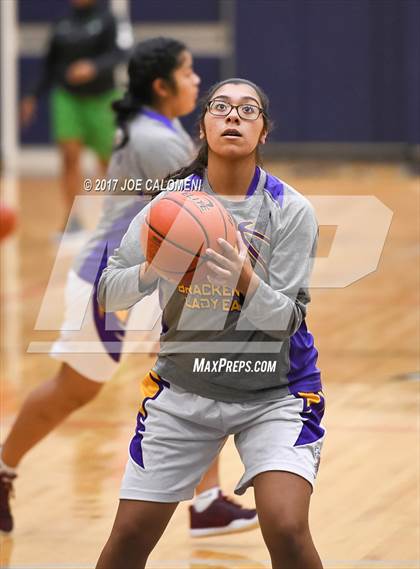 Thumbnail 3 in Brackenridge Vs Houston [Sam] (SAISD Invitational) photogallery.