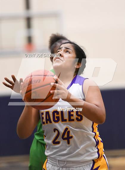 Thumbnail 1 in Brackenridge Vs Houston [Sam] (SAISD Invitational) photogallery.