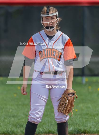 Thumbnail 1 in Milan vs Ryle photogallery.