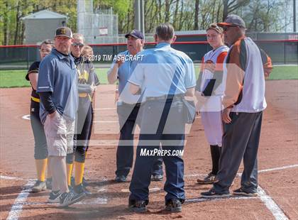 Thumbnail 2 in Milan vs Ryle photogallery.