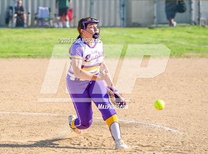 Thumbnail 3 in Oceanside vs Southwest EC (Hilltop Tournament) photogallery.
