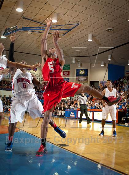 Thumbnail 3 in Madison Central vs Travis (Marshall County Hoopfest) photogallery.