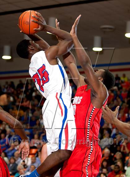 Thumbnail 2 in Madison Central vs Travis (Marshall County Hoopfest) photogallery.