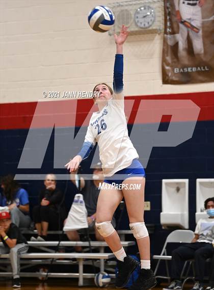 Thumbnail 3 in Pleasant Grove vs. Arbor View (Durango Fall Classic) photogallery.
