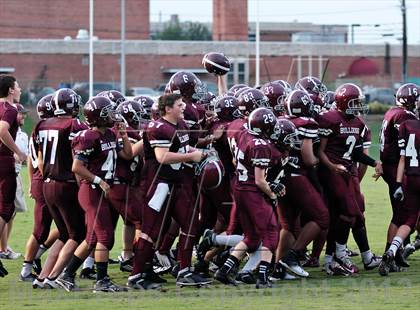 Thumbnail 1 in Fulton @ Bearden photogallery.