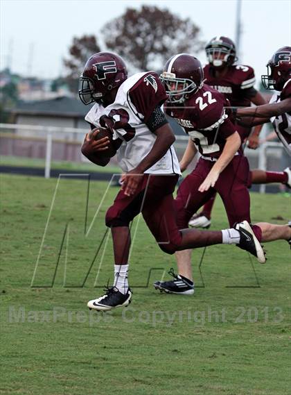 Thumbnail 1 in Fulton @ Bearden photogallery.