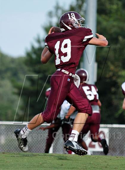 Thumbnail 1 in Fulton @ Bearden photogallery.