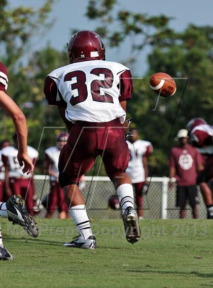 Thumbnail 2 in Fulton @ Bearden photogallery.