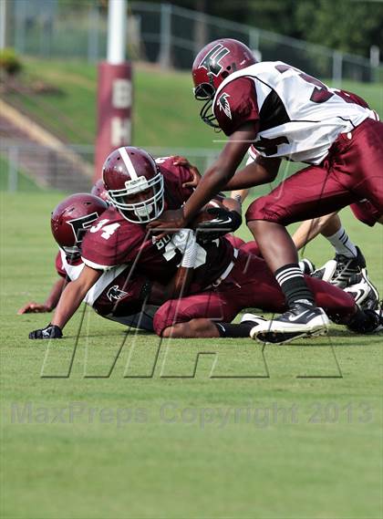 Thumbnail 2 in Fulton @ Bearden photogallery.
