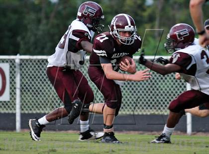 Thumbnail 1 in Fulton @ Bearden photogallery.