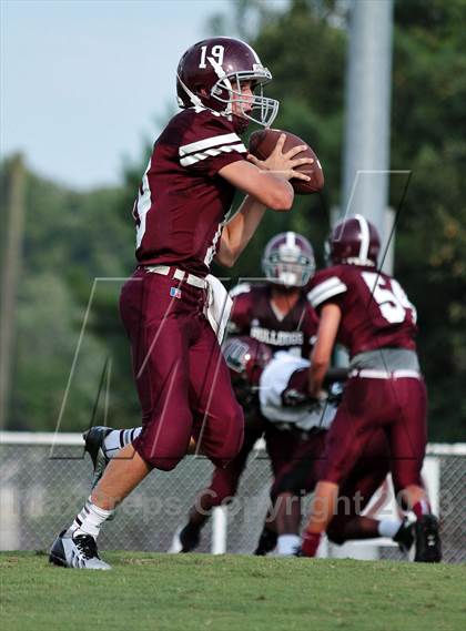 Thumbnail 3 in Fulton @ Bearden photogallery.