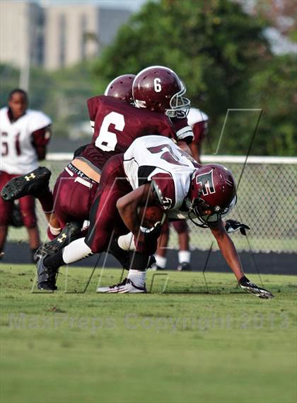 Thumbnail 2 in Fulton @ Bearden photogallery.
