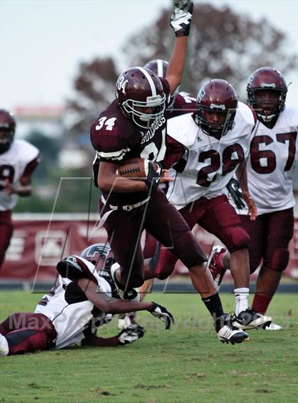 Thumbnail 1 in Fulton @ Bearden photogallery.