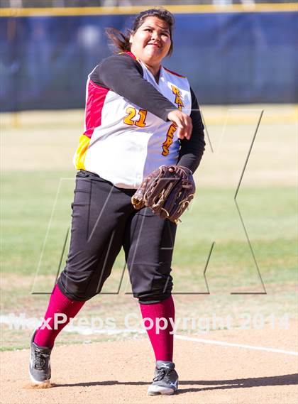 Thumbnail 2 in Mountain Empire vs. Southwest (CIF SDS Division V Final)  photogallery.