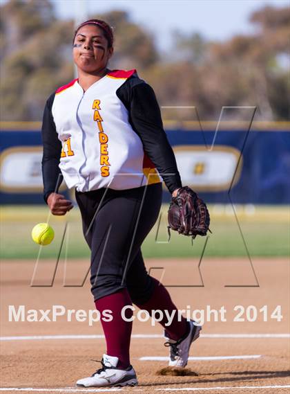 Thumbnail 2 in Mountain Empire vs. Southwest (CIF SDS Division V Final)  photogallery.