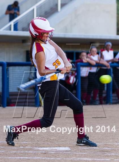 Thumbnail 2 in Mountain Empire vs. Southwest (CIF SDS Division V Final)  photogallery.
