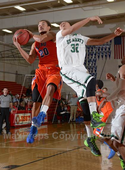 Thumbnail 1 in St. Mary's vs. St. Joseph Notre Dame (Father Barry Classic) photogallery.