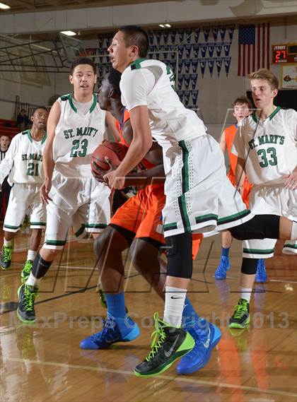 Thumbnail 2 in St. Mary's vs. St. Joseph Notre Dame (Father Barry Classic) photogallery.