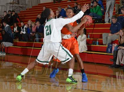 Thumbnail 3 in St. Mary's vs. St. Joseph Notre Dame (Father Barry Classic) photogallery.