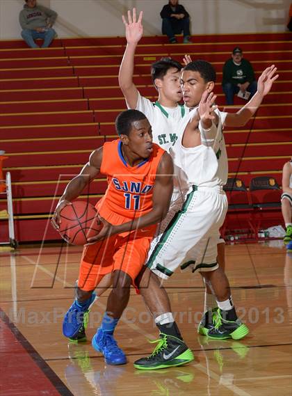 Thumbnail 2 in St. Mary's vs. St. Joseph Notre Dame (Father Barry Classic) photogallery.