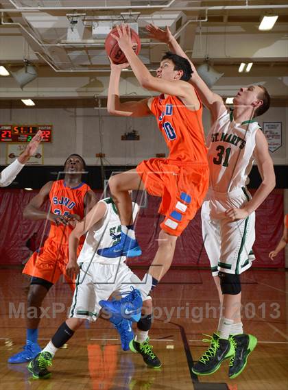 Thumbnail 1 in St. Mary's vs. St. Joseph Notre Dame (Father Barry Classic) photogallery.