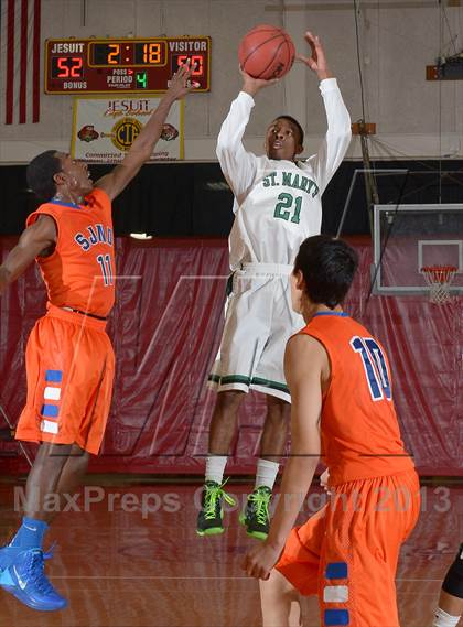 Thumbnail 3 in St. Mary's vs. St. Joseph Notre Dame (Father Barry Classic) photogallery.