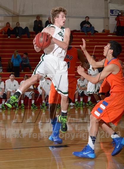 Thumbnail 3 in St. Mary's vs. St. Joseph Notre Dame (Father Barry Classic) photogallery.