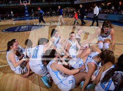 Thumbnail 3 in Ursuline vs. Our Lady of Lourdes (Section 1 Class AA Final)  photogallery.