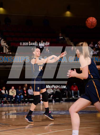 Thumbnail 3 in Ursuline vs. Our Lady of Lourdes (Section 1 Class AA Final)  photogallery.