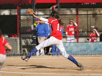 Thumbnail 3 in Legacy vs. Cherry Creek (5A State Semifinal) photogallery.