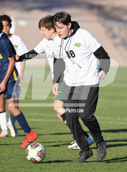 Thumbnail 2 in Phoenix Country Day vs. Phoenix Christian (Senior Night) photogallery.