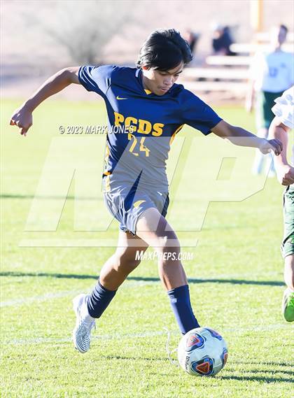 Thumbnail 3 in Phoenix Country Day vs. Phoenix Christian (Senior Night) photogallery.