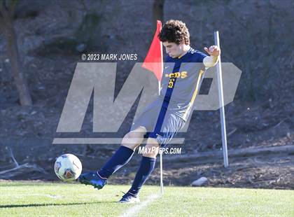 Thumbnail 2 in Phoenix Country Day vs. Phoenix Christian (Senior Night) photogallery.