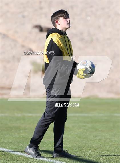 Thumbnail 2 in Phoenix Country Day vs. Phoenix Christian (Senior Night) photogallery.