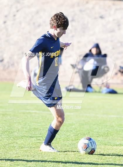 Thumbnail 2 in Phoenix Country Day vs. Phoenix Christian (Senior Night) photogallery.