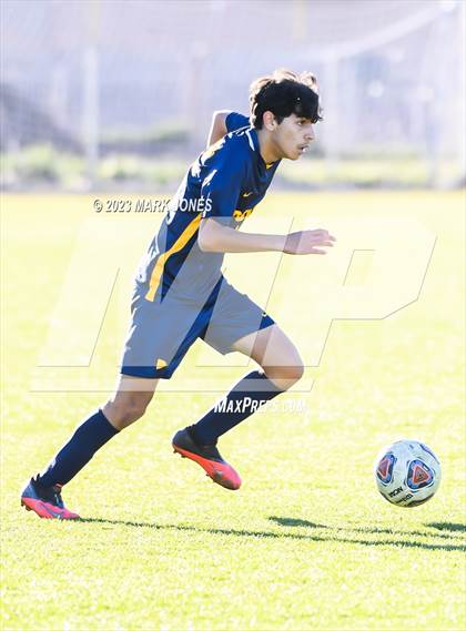 Thumbnail 3 in Phoenix Country Day vs. Phoenix Christian (Senior Night) photogallery.