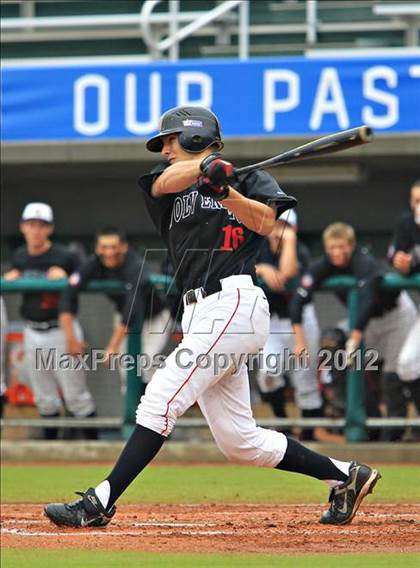 Thumbnail 1 in Harvard-Westlake vs. Mater Dei (National High School Invitational) photogallery.