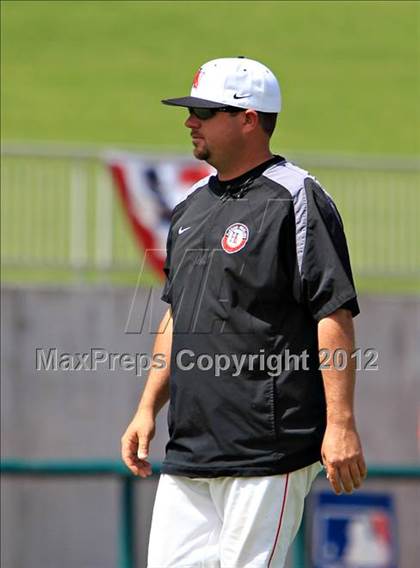 Thumbnail 1 in Harvard-Westlake vs. Mater Dei (National High School Invitational) photogallery.