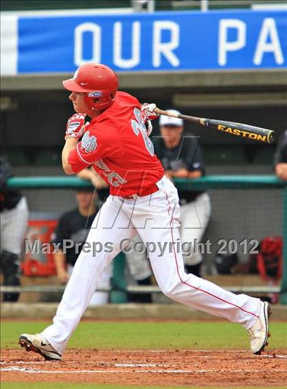 Thumbnail 1 in Harvard-Westlake vs. Mater Dei (National High School Invitational) photogallery.