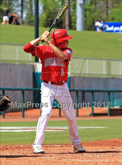 Thumbnail 1 in Harvard-Westlake vs. Mater Dei (National High School Invitational) photogallery.