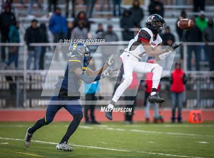 Thumbnail 3 in Friendship Collegiate Academy vs. Woodson (DCSAA AA Final) photogallery.