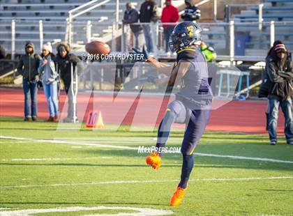 Thumbnail 3 in Friendship Collegiate Academy vs. Woodson (DCSAA AA Final) photogallery.