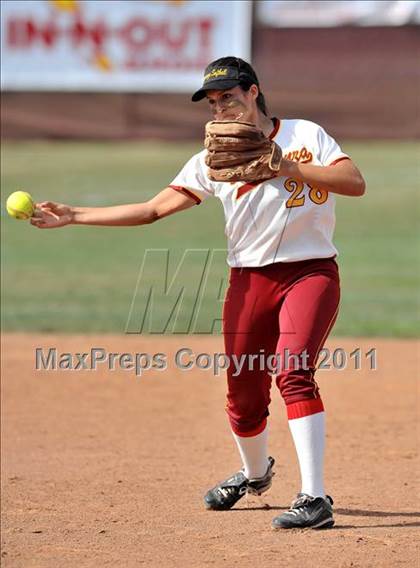 Thumbnail 3 in Foothill @ Esperanza photogallery.
