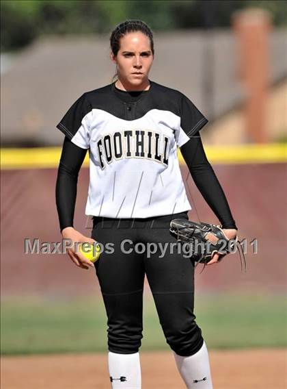 Thumbnail 1 in Foothill @ Esperanza photogallery.