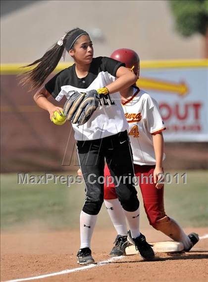 Thumbnail 3 in Foothill @ Esperanza photogallery.