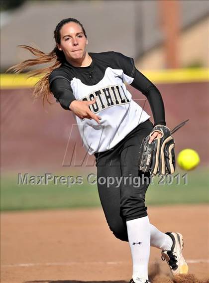 Thumbnail 1 in Foothill @ Esperanza photogallery.